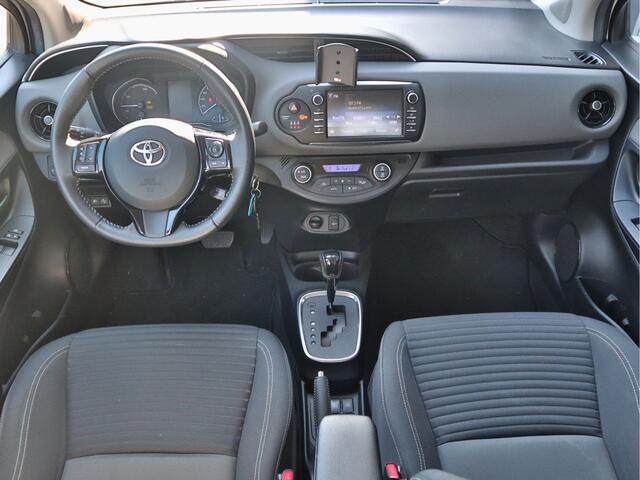 Toyota YARIS 1.5 Hybrid Active Navi+BT+Camera Cr.Control ECC-Airco