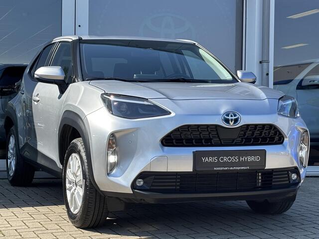 Toyota YARIS Cross 1.5 Hybrid Dynamic Edition | Apple Carplay/Android Auto | Parkeersensoren voor + achter | Smart key | Privacy glass | Toyota garantie tot 2034!