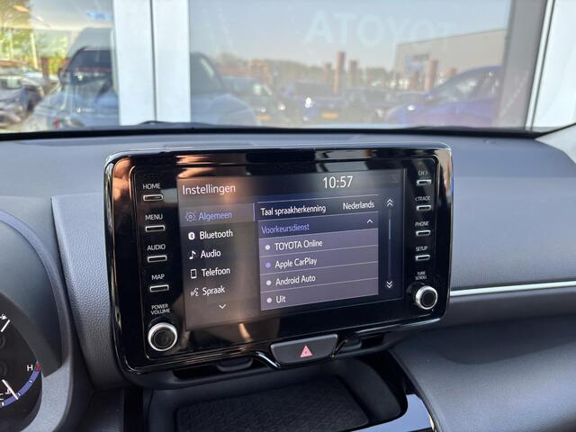 Toyota YARIS Cross 1.5 Hybrid Dynamic Edition | Apple Carplay/Android Auto | Parkeersensoren voor + achter | Smart key | Privacy glass | Toyota garantie tot 2034!