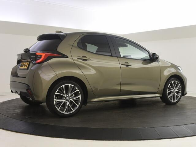Toyota YARIS 1.5 Hybrid 130pk Executive | Nieuwe All Seasons | Stuur en Stoe