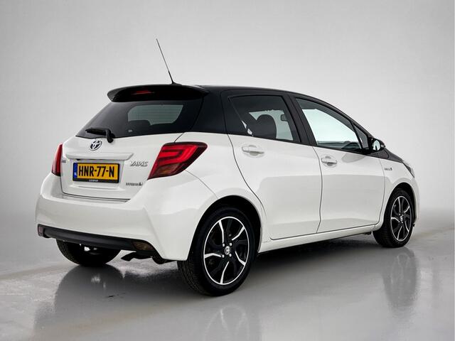 Toyota YARIS 1.5 Hybrid Aspiration Bi-Tone Limited