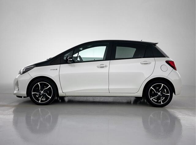 Toyota YARIS 1.5 Hybrid Aspiration Bi-Tone Limited