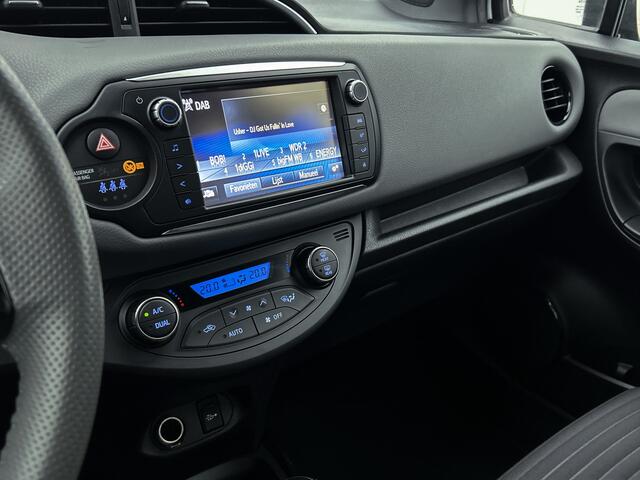 Toyota YARIS 1.5 Hybrid Aspiration Bi-Tone Limited