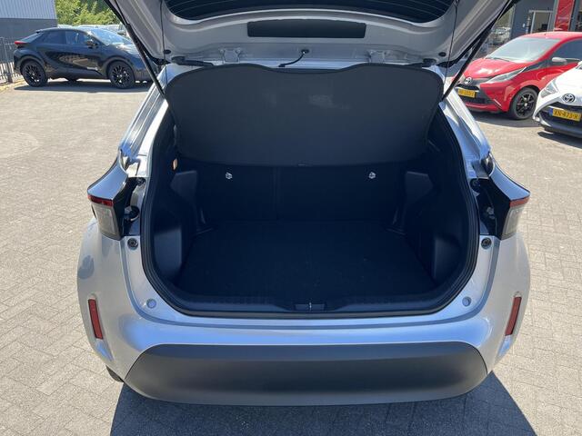 Toyota YARIS Cross 1.5 Hybrid 115 First Edition | Navigatie | Apple CarPlay/Android auto | Achteruitrijcamera