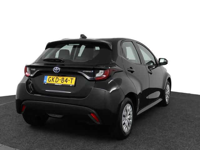 Toyota YARIS 1.5 Hybrid Active | Apple Carplay/Android Auto | Parkeercamera | Adaptieve Cruise-Control |