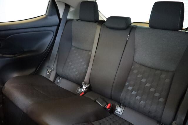 Toyota YARIS 1.5 Hybrid 115 Team Player | APPCONNECT | CAMERA + PDC | STUUR/STOELVERW | ADAP CRUISE | LANE-ASSIST/WARNING