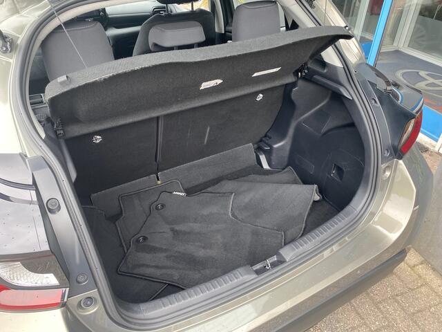 Toyota YARIS 1.5 Hybrid Active