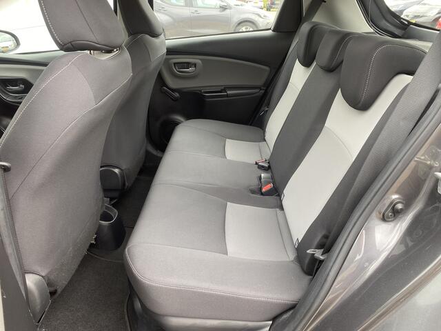 Toyota YARIS 1.5 Hybrid Energy NL Auto Dealer Onderhouden Navi Clima Cruise Control