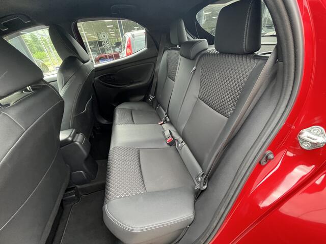 Toyota YARIS 1.5 Hybrid Executive Lmv Cruise Acamera Klima Applecarplay