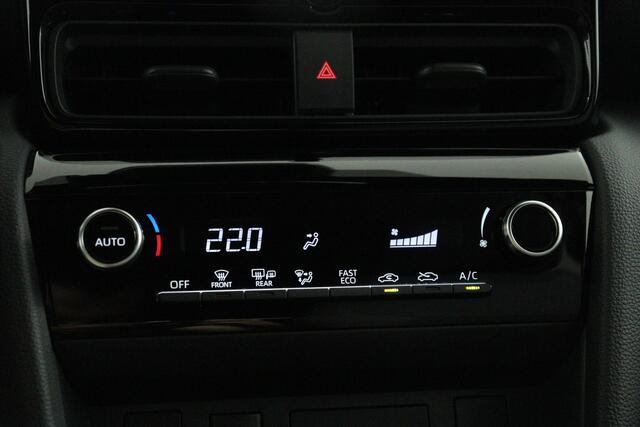 Toyota YARIS Cross 1.5 Hybrid 115 First Edition | Apple Carplay/Android Auto |