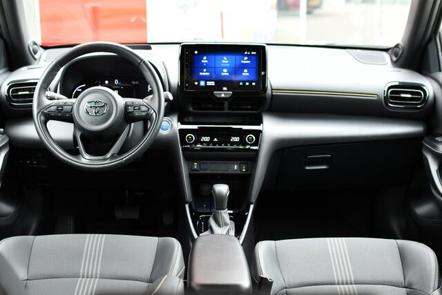 Toyota YARIS Cross 1.5 Hybrid Adventure Automaat 116pk | JBL | Stoel- en stuurwielverwarming | Dodehoekdetectie |