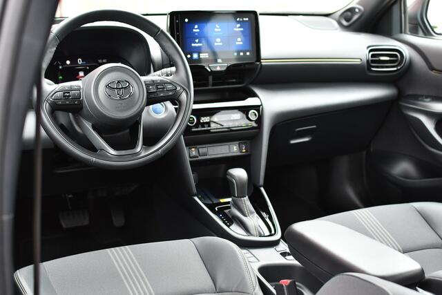 Toyota YARIS Cross 1.5 Hybrid Adventure Automaat 116pk | JBL | Stoel- en stuurwielverwarming | Dodehoekdetectie |