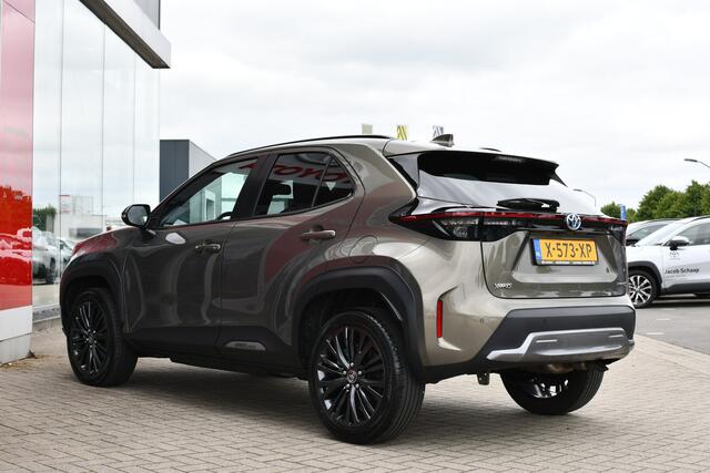 Toyota YARIS Cross 1.5 Hybrid Adventure Automaat 116pk | JBL | Stoel- en stuurwielverwarming | Dodehoekdetectie |