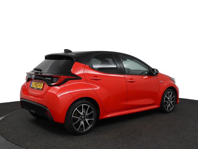 Toyota YARIS 1.5 Hybrid Launch Edition | Adaptive Cruise Control | Navigatie | Parkeersensoren | Head-up Display | Achteruitrijcamera | Keyless entry |