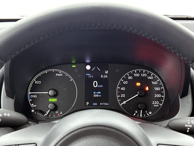 Toyota YARIS 1.5 Hybrid Active Limited | HeadUp Display | Stoel-/ stuurverwarming | LM velgen | Bluetooth |