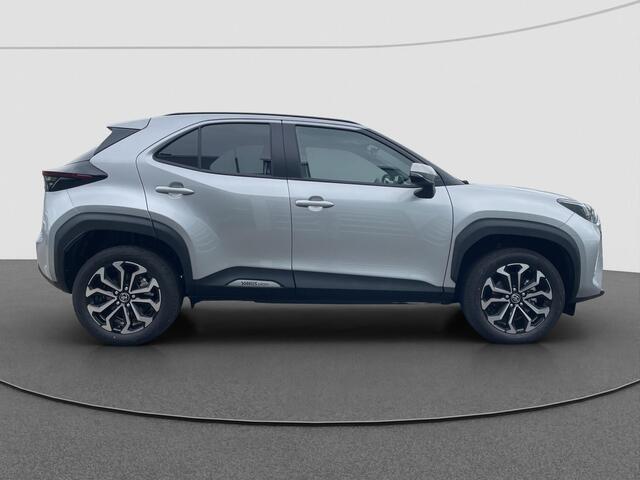 Toyota YARIS Cross 1.5 Hybrid 115 First Edition Winterpack | PDC V+A | Carplay | NIEUW RIJKLAAR