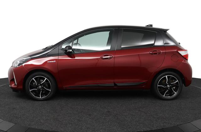 Toyota YARIS 1.5 Hybrid Bi-Tone | Cilmaat control |