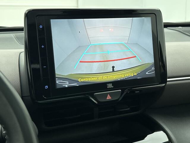 Toyota YARIS Cross 1.5 Hybrid Executive | Panoramadak | JBL | Stoelverwarming | PDC voor en achter | Navigatie |