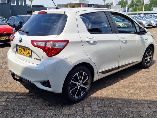 Toyota YARIS 1.5 Hybrid Dynamic Trekhaak Camera Cruise control