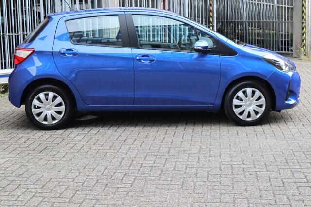 Toyota YARIS 1.5 VVT-i Active