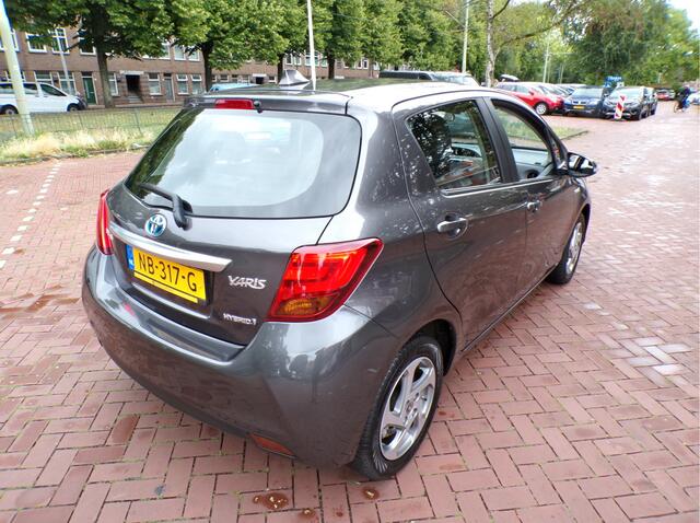 Toyota YARIS 1.5 Hybrid Trend NL AUTO ORGINELE KM STAND MET NAP......