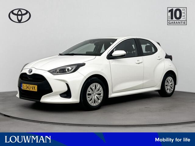 Toyota YARIS 1.5 Hybrid Active | Apple Carplay/Android Auto | Achteruitrijcamera | Bestuurdersstoel In Hoogte Verstelbaar | Buitenspiegels Elektrisch Verwarmd |