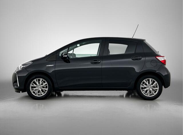Toyota YARIS 1.5 Hybrid Dynamic | Navigatie | LM-velgen | Privacy glass |