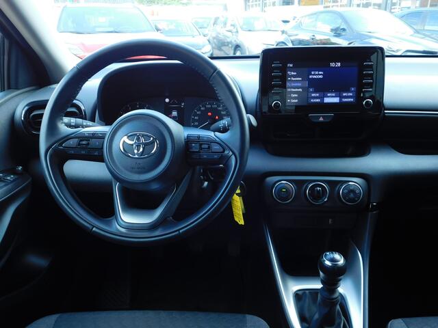Toyota YARIS 1.5 VVT-i Active