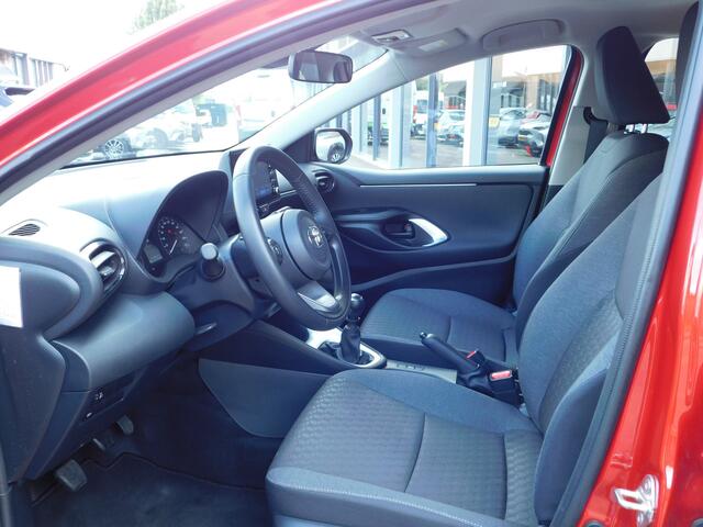 Toyota YARIS 1.5 VVT-i Active