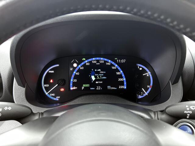 Toyota YARIS Cross 1.5 Hybrid First Edition | Trekhaak | All season banden