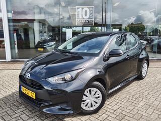 toyota-yaris-1.5-hybrid-active--ad