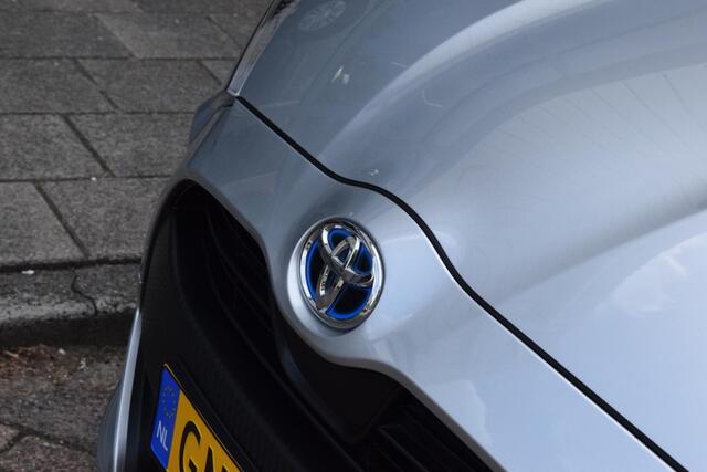 Toyota YARIS 1.5 Hybrid Active|Nav|Cam.|17"|Stoelverw.