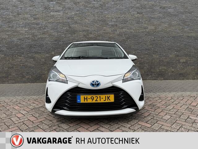 Toyota YARIS 1.5 Hyb. Active