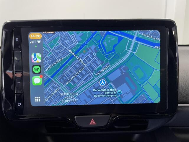 Toyota YARIS 1.5 Hybrid Dynamic DODE HOEK SENSOREN | STOEL/STUUR VERWARMING | APPLE CARPLAY | CAMERA