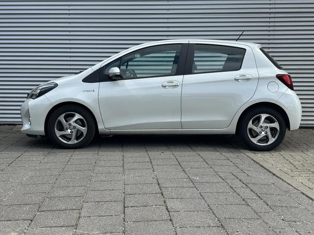 Toyota YARIS 1.5 Hybrid Aspiration | Camera | AllseasonBanden |