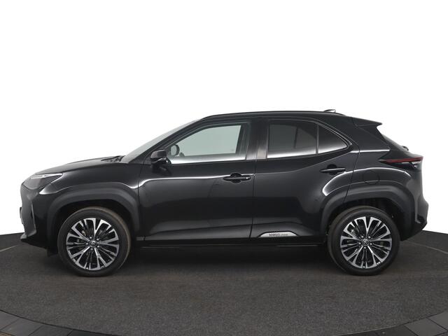 Toyota YARIS Cross 1.5 Hybrid Executive | Stoelverwarming | Half lederen bekleding | ACC |