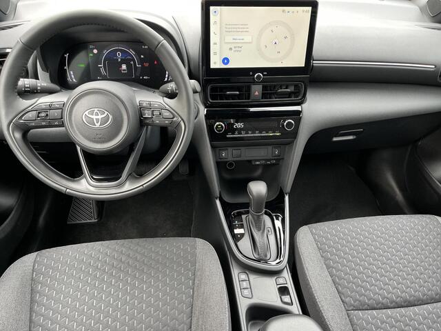 Toyota YARIS Cross 1.5 Hybrid 115 Dynamic | Parkeersensoren | Stoel- + stuuverwarming | Keyless entry | LED koplampen |