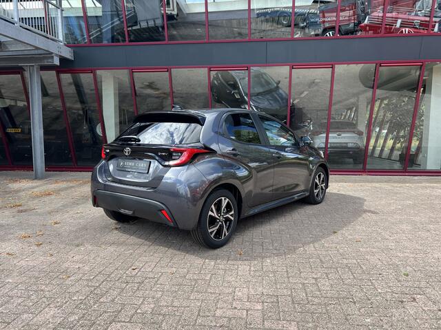 Toyota YARIS 1.5 Hybrid 115 Dynamic | Team Player | Comfort-Pack |