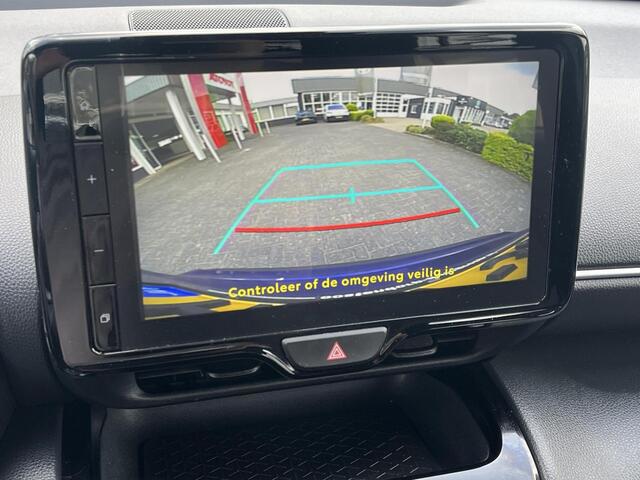 Toyota YARIS Cross 1.5 Hybrid Dynamic | Navigatie | Dode hoek waarschuwing | Stoel- + stuurverwarming | Parkeersensoren |