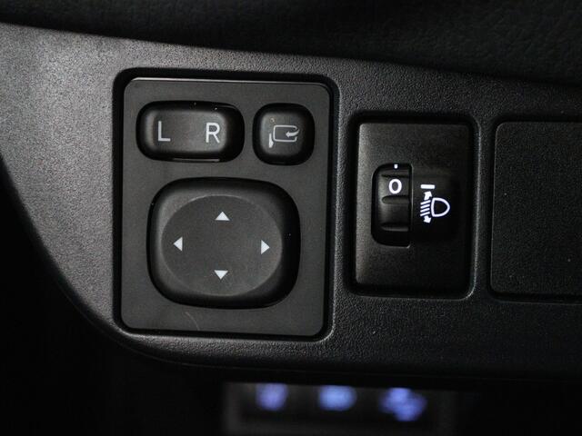 Toyota YARIS 1.5 Hybrid Bi-Tone Plus