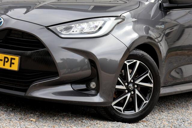 Toyota YARIS 1.5 Hybrid Active - 91 pk **Camera / Led / Climate