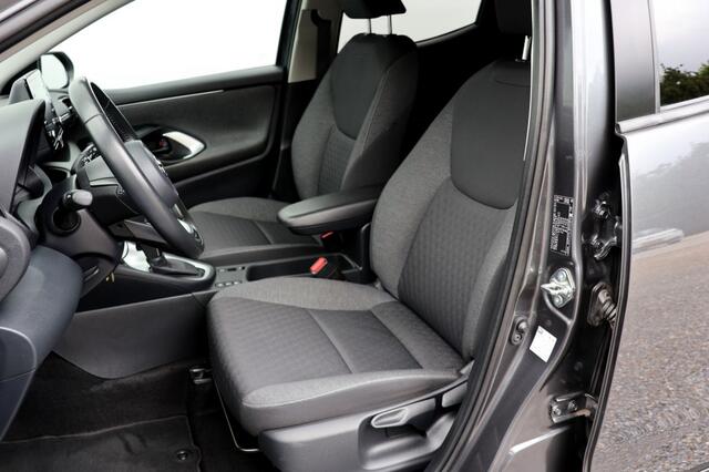 Toyota YARIS 1.5 Hybrid Active - 91 pk **Camera / Led / Climate