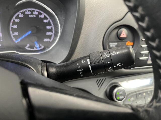 Toyota YARIS 1.5 Hybrid Active
