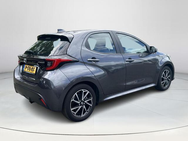 Toyota YARIS 1.5 Hybrid Dynamic | Trekhaak | Carplay | Licht metalen velgen | LED koplampen | Keyless entry |