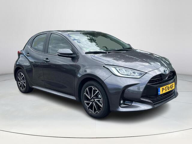 Toyota YARIS 1.5 Hybrid Dynamic | Trekhaak | Carplay | Licht metalen velgen | LED koplampen | Keyless entry |