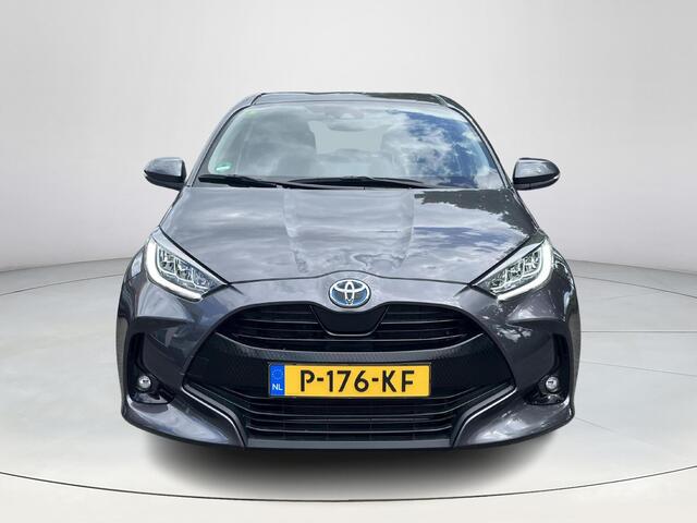 Toyota YARIS 1.5 Hybrid Dynamic | Trekhaak | Carplay | Licht metalen velgen | LED koplampen | Keyless entry |