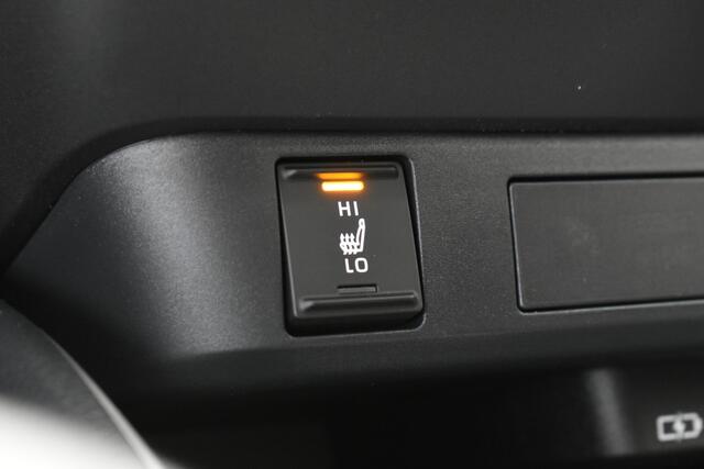 Toyota YARIS 1.5 Hyb Nieuw Rijklaar Camera PDC v+a Stoel/Stuur Verwarming Adaptive Cruise Control