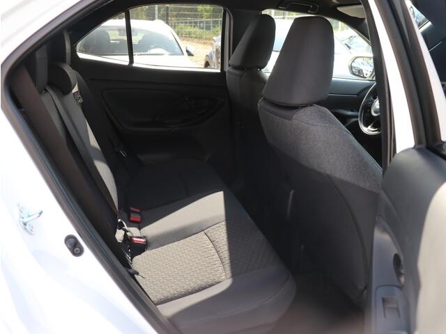 Toyota YARIS 1.5 Hybrid 130 Dynamic I Direct leverbaar I Apple/Android Navi