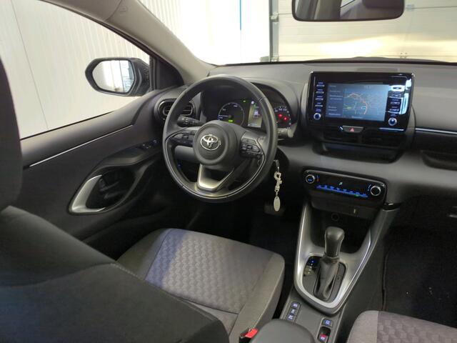Toyota YARIS 1.5 Hybrid AUT! 1e Eig! Ned Auto! Camera! Carplay! VERWACHT!