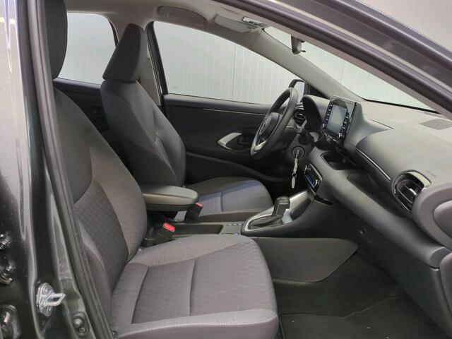 Toyota YARIS 1.5 Hybrid AUT! 1e Eig! Ned Auto! Camera! Carplay! VERWACHT!